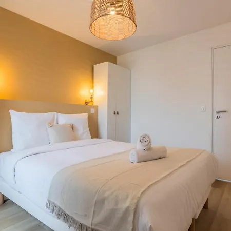 2 Avec Parking Et Balcon マルク・アン・バルール