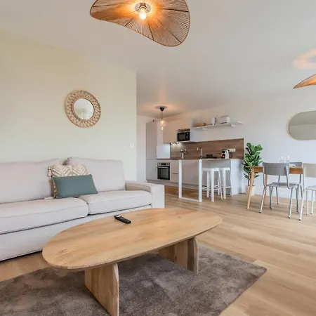 アパート 2 Avec Parking Et Balcon