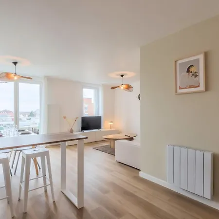 2 Avec Parking Et Balcon アパート マルク・アン・バルール